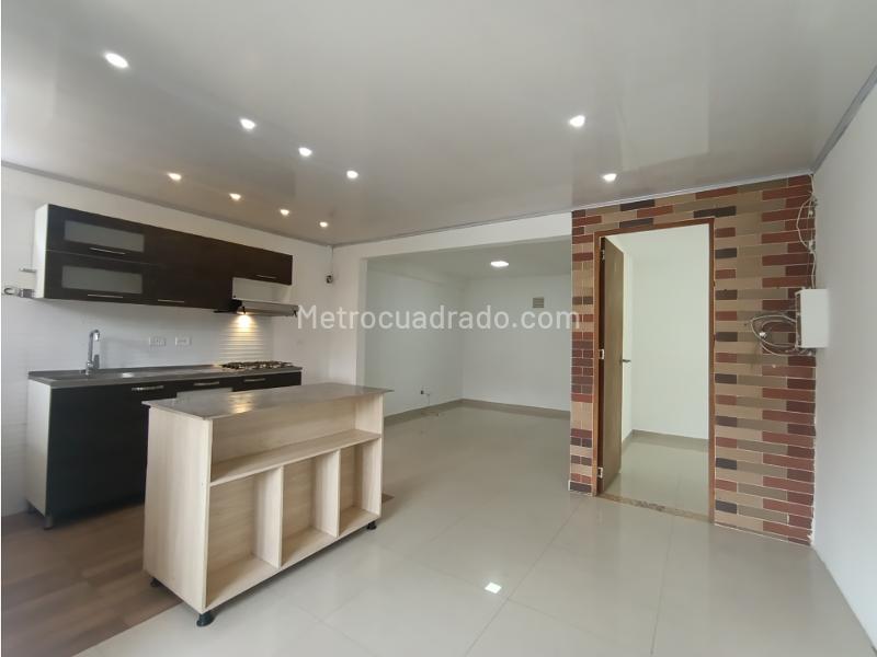 Piso – Bello - Vista 5