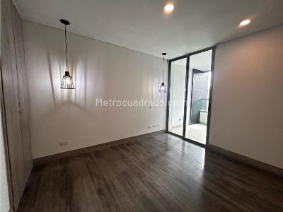 Apartamento de 2 alcobas en arriendo en Laureles, Medellín, 70 m² · foto 5 de 11