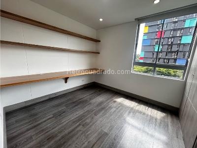 Apartamento de 2 alcobas en arriendo en Laureles, Medellín, 70 m² · foto 8 de 11