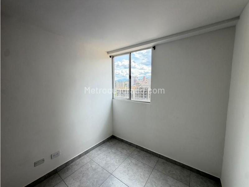 Apartamento en Arriendo, La Gabriela, Bello - 3