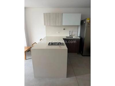 Apartaestudio en arriendo en Villa Carlota, Medellín, 50 m² · foto 3 de 5