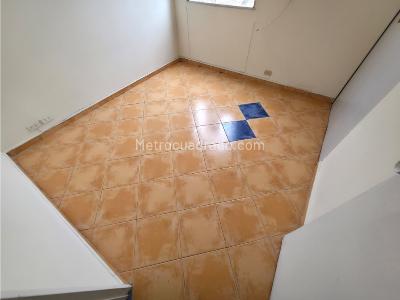 Casa de 2 alcobas en arriendo en Centro, Medellín, 90 m² · foto 12 de 20