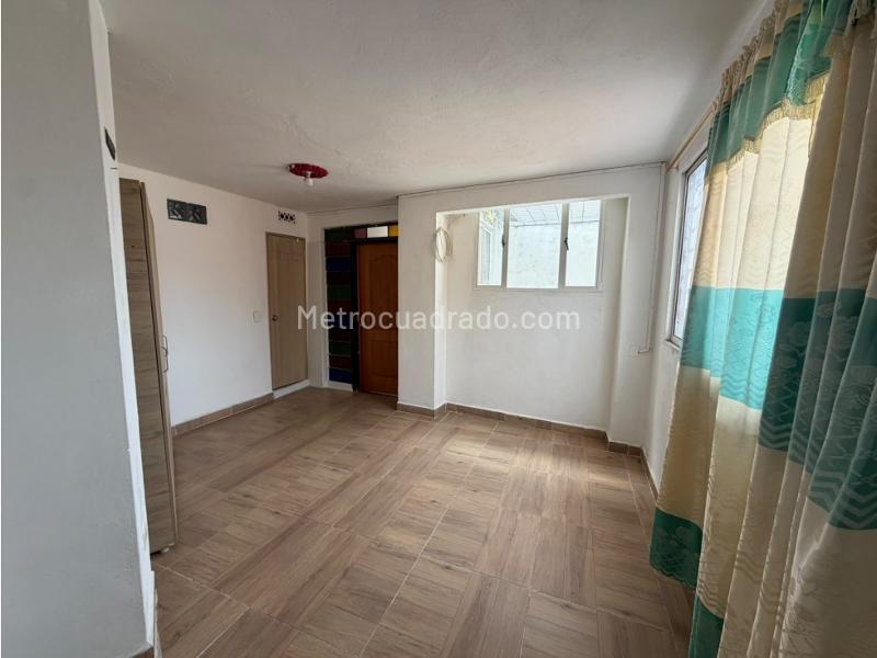 Piso – Bello - Vista 5