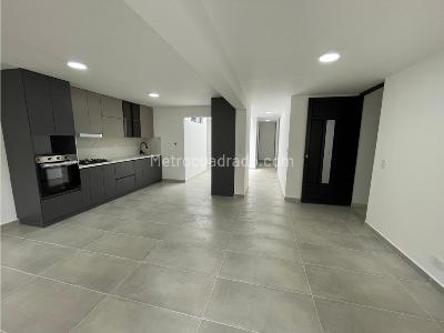 Apartamento en venta en Belen Miravalle, Medellín · foto 3 de 12