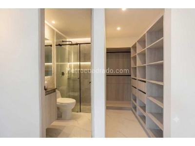 Apartamento en arriendo en Loma De San Jose, Sabaneta · foto 4 de 13