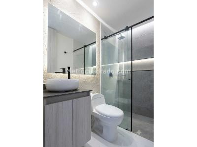Apartamento en arriendo en Loma De San Jose, Sabaneta · foto 11 de 13