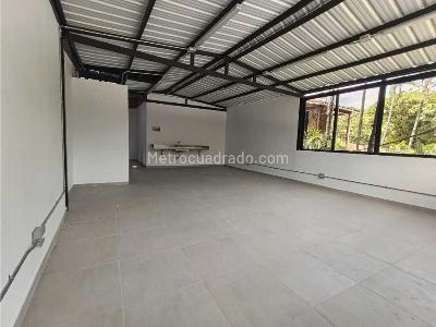 Local Comercial en Arriendo, Manchester, Bello