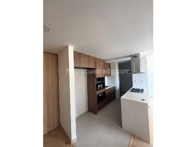 Apartamento de 2 alcobas en arriendo en Loma De San Jose, Sabaneta, 72 m² · foto 2 de 11