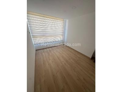 Apartamento de 2 alcobas en arriendo en Loma De San Jose, Sabaneta, 72 m² · foto 5 de 11