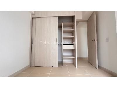 Apartamento en arriendo en Las Lomitas, Sabaneta · foto 9 de 14