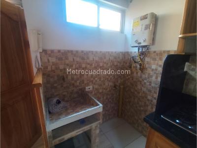 Apartamento en venta en Robledo, Medellín · foto 3 de 14