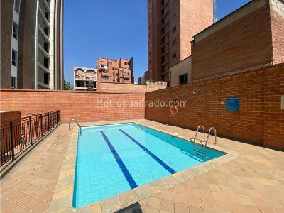 Apartamento en arriendo en Laureles, Medellín · foto 12 de 15
