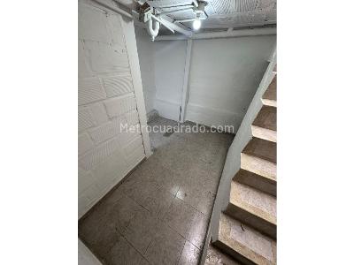 Casa de 2 alcobas en venta en La Milagrosa, Medellín, 46 m² · foto 8 de 16