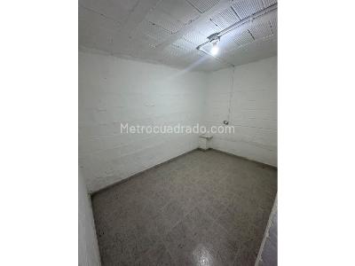 Casa de 2 alcobas en venta en La Milagrosa, Medellín, 46 m² · foto 14 de 16