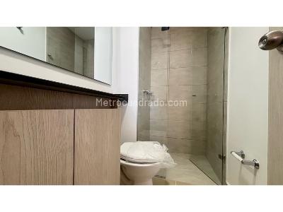 Apartamento de 3 alcobas en arriendo en Las Lomitas, Sabaneta, 85 m² · foto 6 de 18
