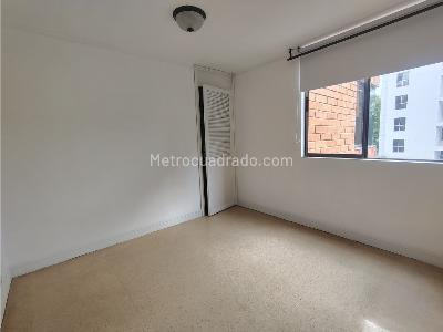 Apartamento de 2 alcobas en arriendo en Agucatala, Medellín, 68 m² · foto 6 de 12
