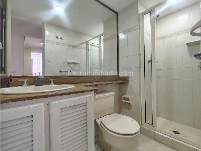 Apartamento de 2 alcobas en arriendo en Agucatala, Medellín, 68 m² · foto 10 de 12