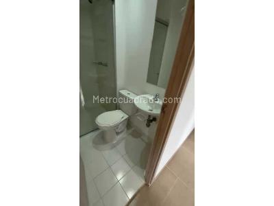 Apartamento en arriendo en Calasanz, Medellín · foto 4 de 9
