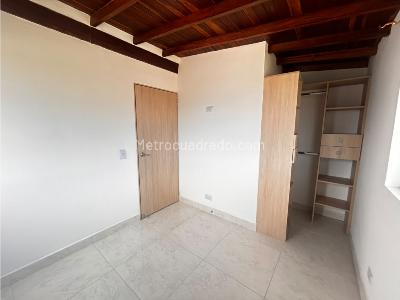Apartamento de 3 alcobas en arriendo en Robledo Pajarito, Medellín, 70 m² · foto 8 de 14
