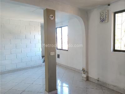 Apartamento en venta en Calatrava, Itagüí · foto 3 de 15