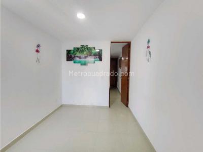 Apartaestudio en venta en Centro, Medellín, 32 m² · foto 5 de 8