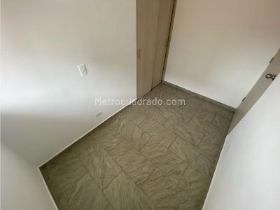 Apartamento de 2 alcobas en arriendo en Cristobal, Medellín, 36 m² · foto 8 de 10