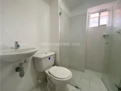 Apartamento de 2 alcobas en arriendo en Cristobal, Medellín, 36 m² · foto 10 de 10