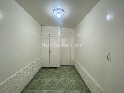 Casa de 3 alcobas en arriendo en Santa Monica, Medellín, 68 m² · foto 4 de 10