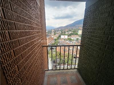 Apartamento en venta en Prado Centro, Medellín · foto 6 de 14
