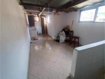 Apartamento en venta en Buenos Aires, Medellín · foto 6 de 9