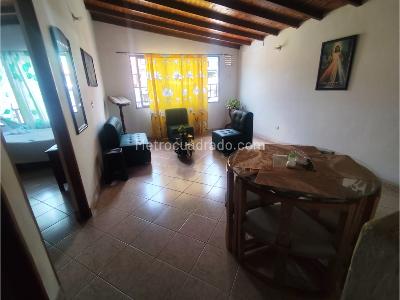 Apartamento en venta en Buenos Aires, Medellín · foto 8 de 9