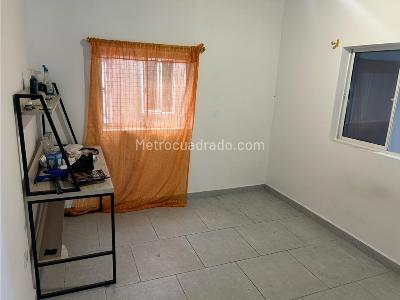Apartamento en venta en Villa Hermosa, Medellín · foto 4 de 10