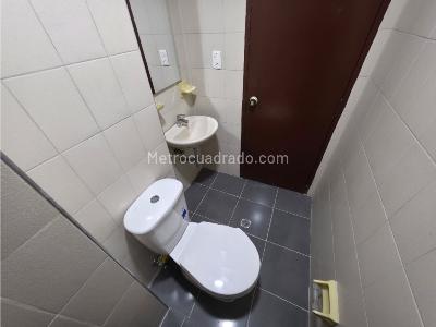 Casa de 5 alcobas en arriendo en Centro, Medellín, 158 m² · foto 15 de 20