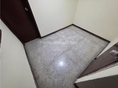 Casa de 5 alcobas en arriendo en Centro, Medellín, 158 m² · foto 7 de 20