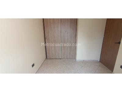 Apartamento de 2 alcobas en arriendo en Centro, Medellín, 45 m² · foto 11 de 16