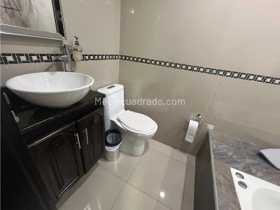 Apartamento en venta en La Candelaria, Medellín · foto 12 de 19