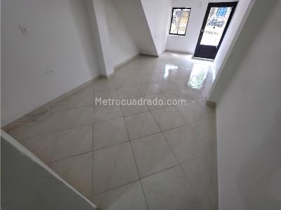 Apartamento de 3 alcobas en arriendo en La Milagrosa, Medellín, 140 m² · foto 3 de 17