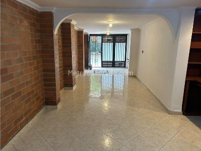 Casa de 5 alcobas en venta en Belen Los Alpes, Medellín, 134 m² · foto 10 de 20