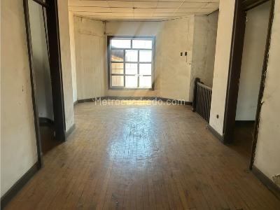 Casa de 5 alcobas en venta en Prado, Medellín, 535 m² · foto 19 de 20