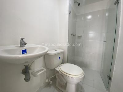 Apartamento de 2 alcobas en arriendo en Cristobal, Medellín, 40 m² · foto 5 de 7