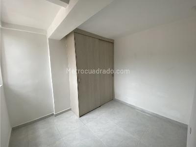 Apartamento de 2 alcobas en arriendo en Cristobal, Medellín, 40 m² · foto 7 de 7