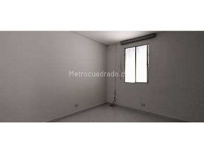 Casa de 3 alcobas en arriendo en Cristobal, Medellín, 80 m² · foto 8 de 13