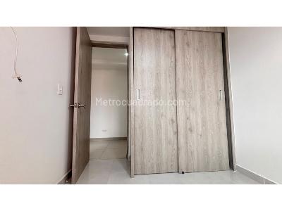 Apartamento de 3 alcobas en arriendo en Aliadas Del Sur, Sabaneta, 65 m² · foto 9 de 15