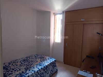 Apartamento en venta en Bombona 1, Medellín · foto 14 de 20
