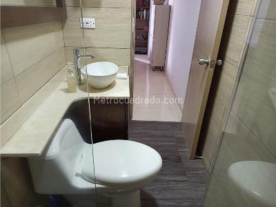 Apartamento en venta en Bombona 1, Medellín · foto 17 de 20