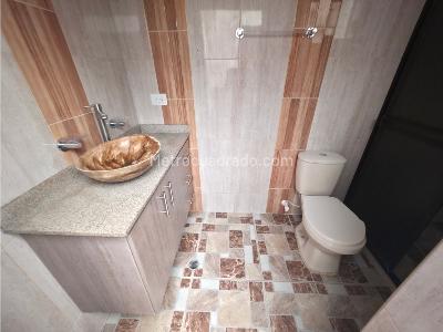 Apartaestudio en arriendo en El Salvador, Medellín, 45 m² · foto 6 de 8
