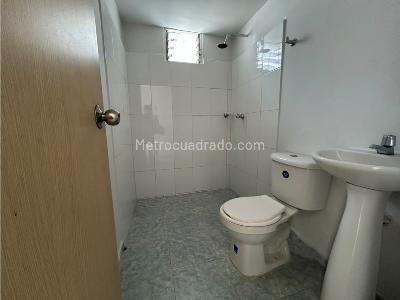 Casa de 3 alcobas en venta en Buenos Aires, Medellín, 258 m² · foto 7 de 20