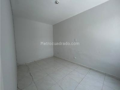 Casa de 3 alcobas en venta en Buenos Aires, Medellín, 258 m² · foto 11 de 20