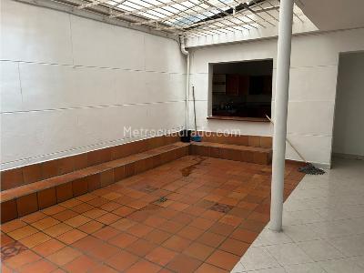 Casa de 3 alcobas en venta en La Milagrosa Medellin, Medellín, 116 m² · foto 9 de 15