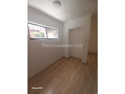 Casa de 4 alcobas en venta en La Milagrosa, Medellín, 132 m² · foto 7 de 13